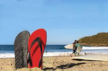 Load image into Gallery viewer, Flipflop av återvunna däck - Röd