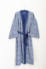 Load image into Gallery viewer, Lyxig Morgonrock / Unisex