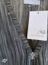 Load image into Gallery viewer, Jamdani Kaftan