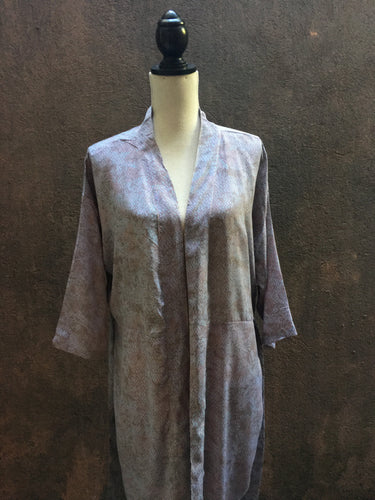 Knälång Kimono i återvunnet sarisilke - Sissel Edelbo