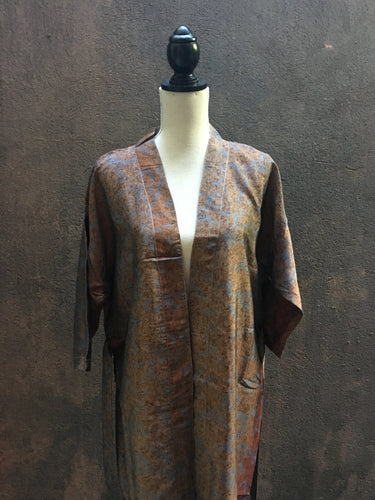 Knälång Kimono i återvunnet Sarisilke - Sissel Edelbo